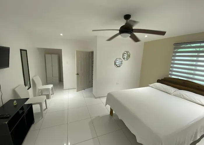 Chrewans Enterprise Ltd Bed and breakfast 3*